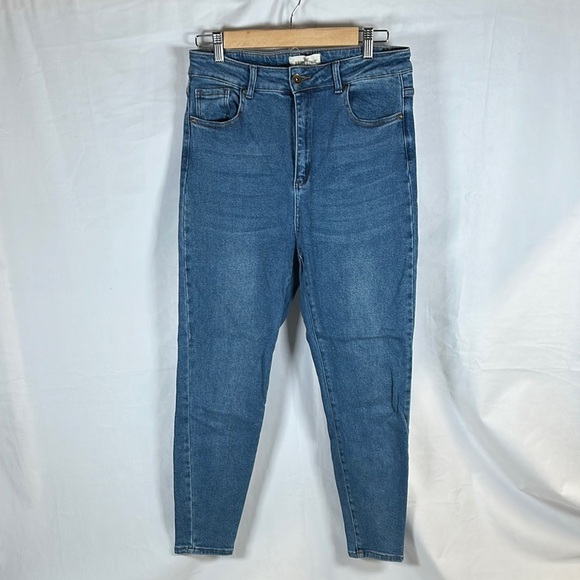 haute cure Denim - HAUTE CURVE SKINNY JEANS SIZE(18)
